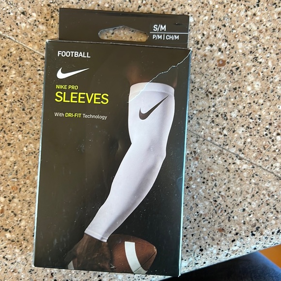 Nike Other Nike Pro Sleeves For Football Or Volleyball New Pair Did